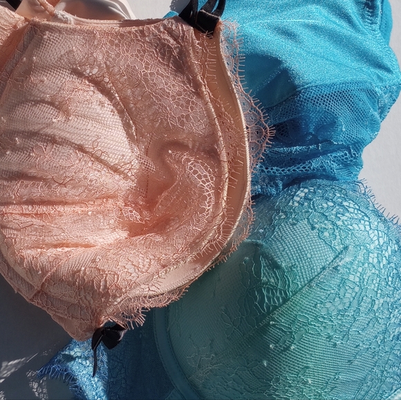 Wacoal/Victoria's Secret bra (bundle/all new) - Picture 6 of 9